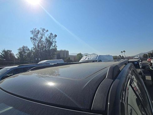 Used 2025 Ford Expedition Active image 19