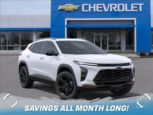 New 2026 Chevrolet Trax ACTIV w/ Sunroof Package FWD image 7