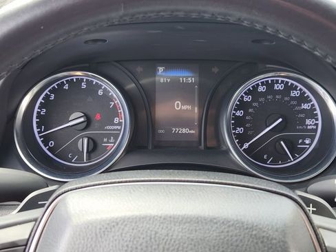 Used 2020 Toyota Camry SE image 13