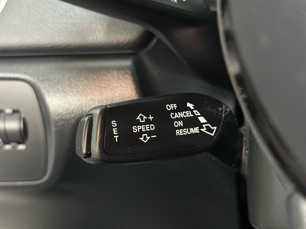 Used 2016 Audi Q3 2.0T Premium Plus w/ Technology Package AWD/4WD image 32