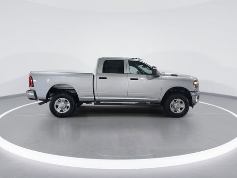 New 2026 RAM 2500 Tradesman AWD/4WD image 9