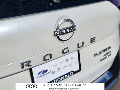 Used 2023 Nissan Rogue Platinum w/ Platinum Premium Package AWD/4WD image 16