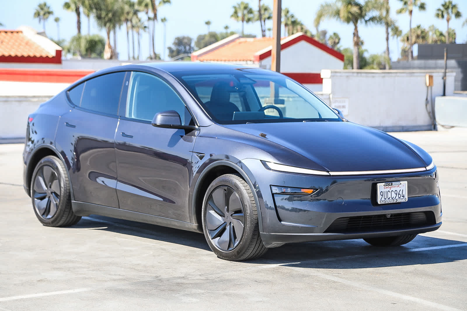 Used 2026 Tesla Model Y Long Range AWD/4WD image 4
