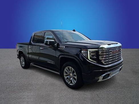Used 2023 GMC Sierra 1500 Denali AWD/4WD image 2