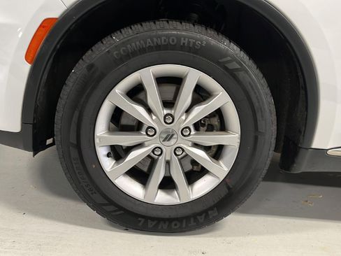 Used 2023 Dodge Durango SXT image 29