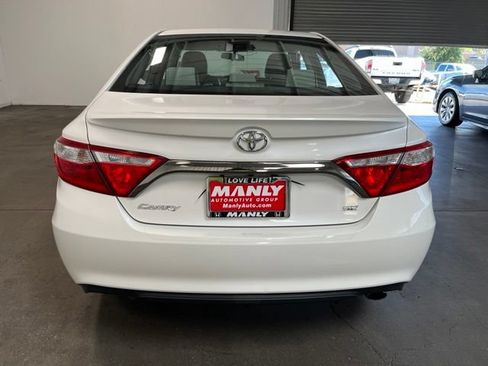 Used 2016 Toyota Camry SE FWD image 4