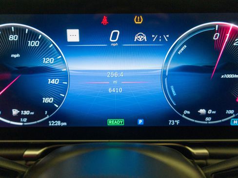 Used 2025 Mercedes-Benz S 580e 4MATIC Sedan image 22