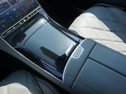 Certified 2023 Mercedes-Benz Maybach S 680 4MATIC image 37