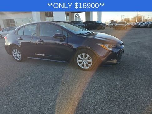 Used 2024 Toyota Corolla LE image 24