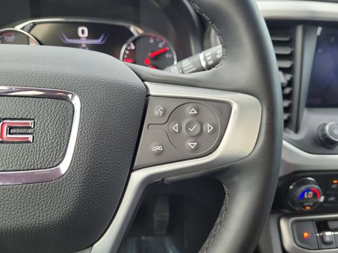 Used 2023 GMC Acadia SLT w/ Elevation Edition FWD image 22
