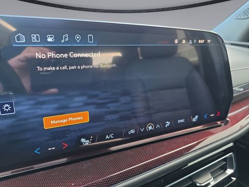 New 2026 Chevrolet Traverse Z71 w/ Enhanced Driving Package AWD/4WD image 30
