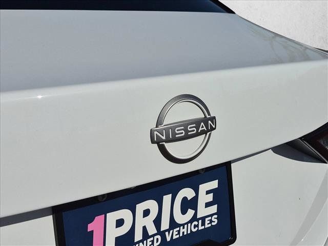 Used 2024 Nissan Sentra S FWD image 30
