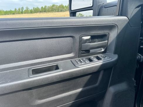 New 2025 RAM 2500 Tradesman AWD/4WD image 11