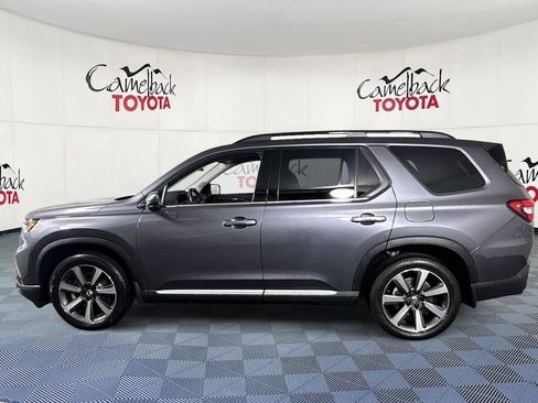 Used 2025 Honda Pilot Elite image 5