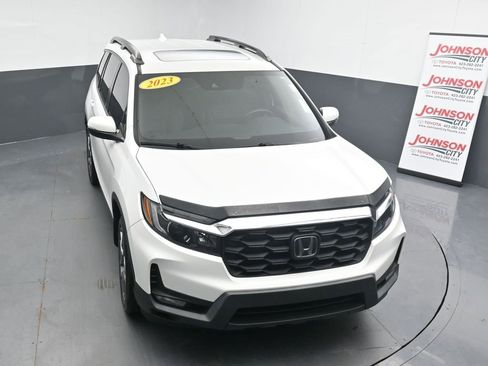 Used 2023 Honda Passport EX-L image 25