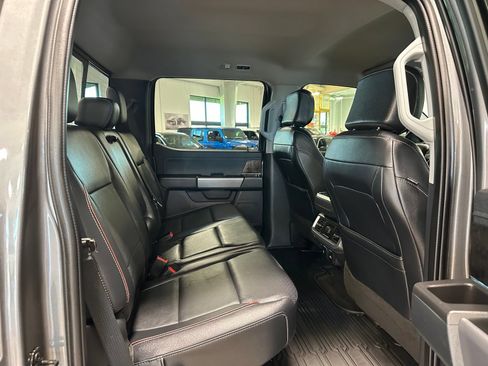 Used 2022 Ford F150 Lariat w/ Trailer Tow Package AWD/4WD image 40