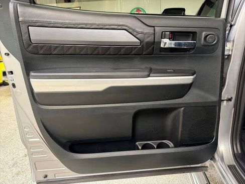 Used 2017 Toyota Tundra Platinum AWD/4WD image 28