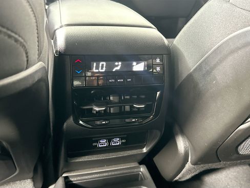 Used 2023 Jeep Grand Cherokee L Laredo RWD image 24