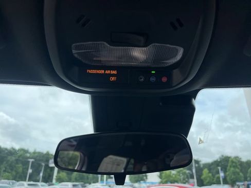 New 2026 Chevrolet Trax RS w/ Driver Confidence Package FWD image 28