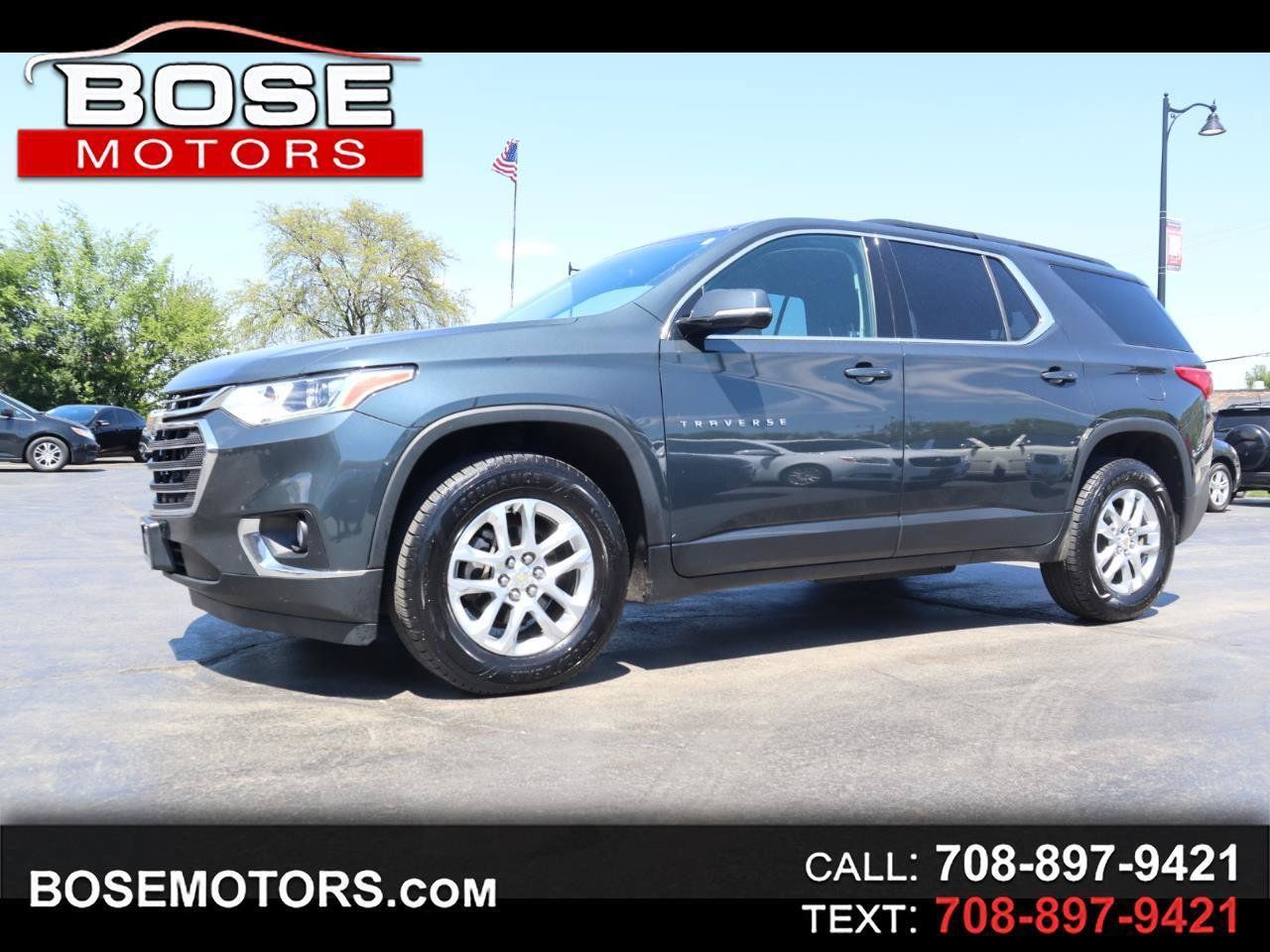 Used 2019 Chevrolet Traverse LT FWD image 1