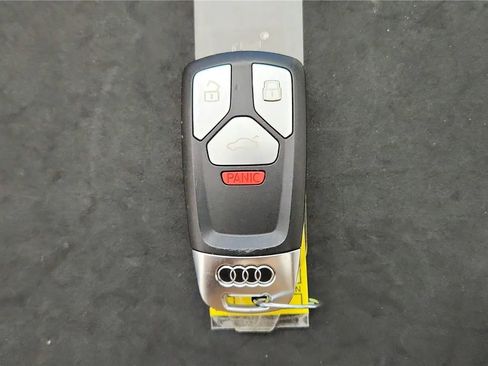 Used 2018 Audi Q5 2.0T Premium Plus w/ Premium Plus Package image 13