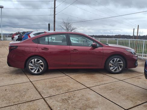 Certified 2025 Subaru Legacy Limited image 2