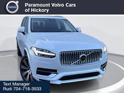 New 2025 Volvo XC90 T8 Core w/ Climate Package