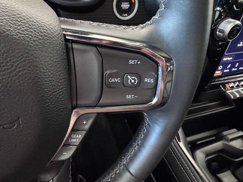 Used 2024 RAM 1500 Limited w/ Off Road Group AWD/4WD image 15