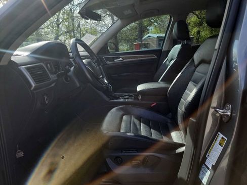 Used 2020 Volkswagen Atlas SEL R-Line image 19