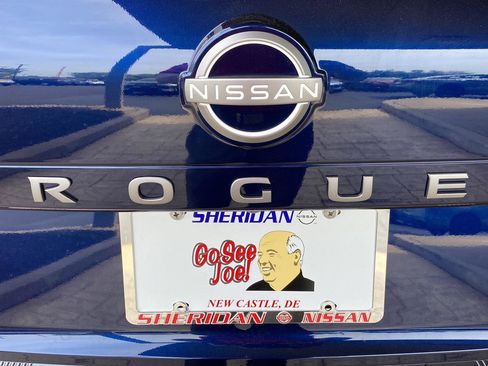 Used 2026 Nissan Rogue Platinum w/ Platinum Premium Package AWD/4WD image 8