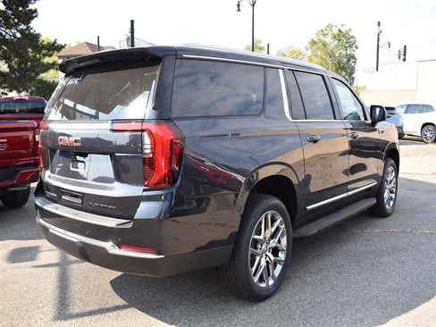 New 2026 GMC Yukon XL Elevation w/ Elevation Premium Package image 10