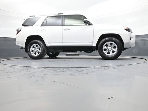 Certified 2024 Toyota 4Runner SR5 image 27