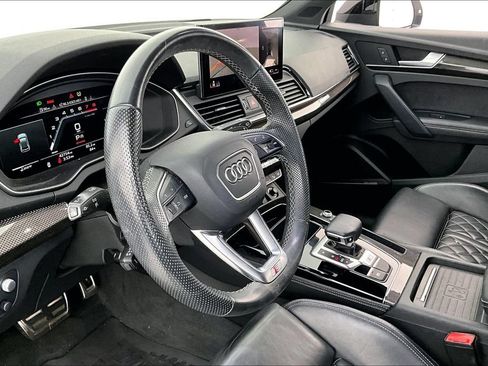 Used 2021 Audi SQ5 Prestige w/ Prestige Package AWD/4WD image 16