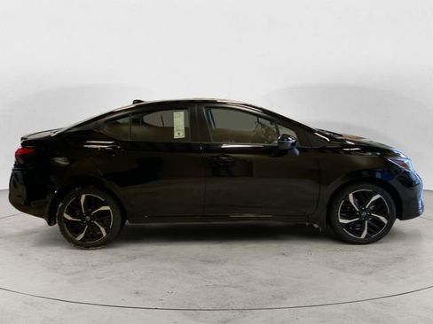 New 2025 Nissan Versa SR FWD image 6