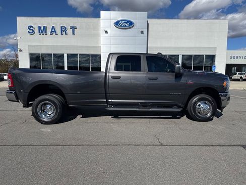 Used 2024 RAM 3500 Big Horn image 1