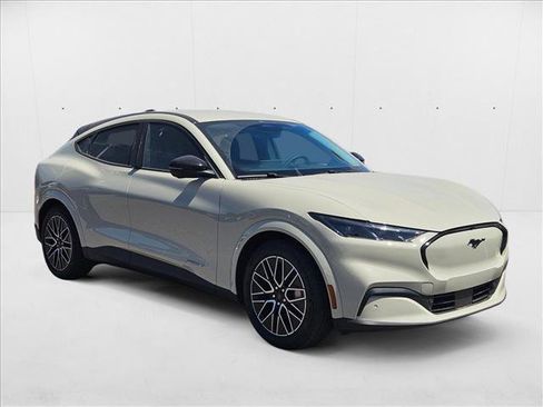 New 2025 Ford Mustang Mach-E Premium image 8