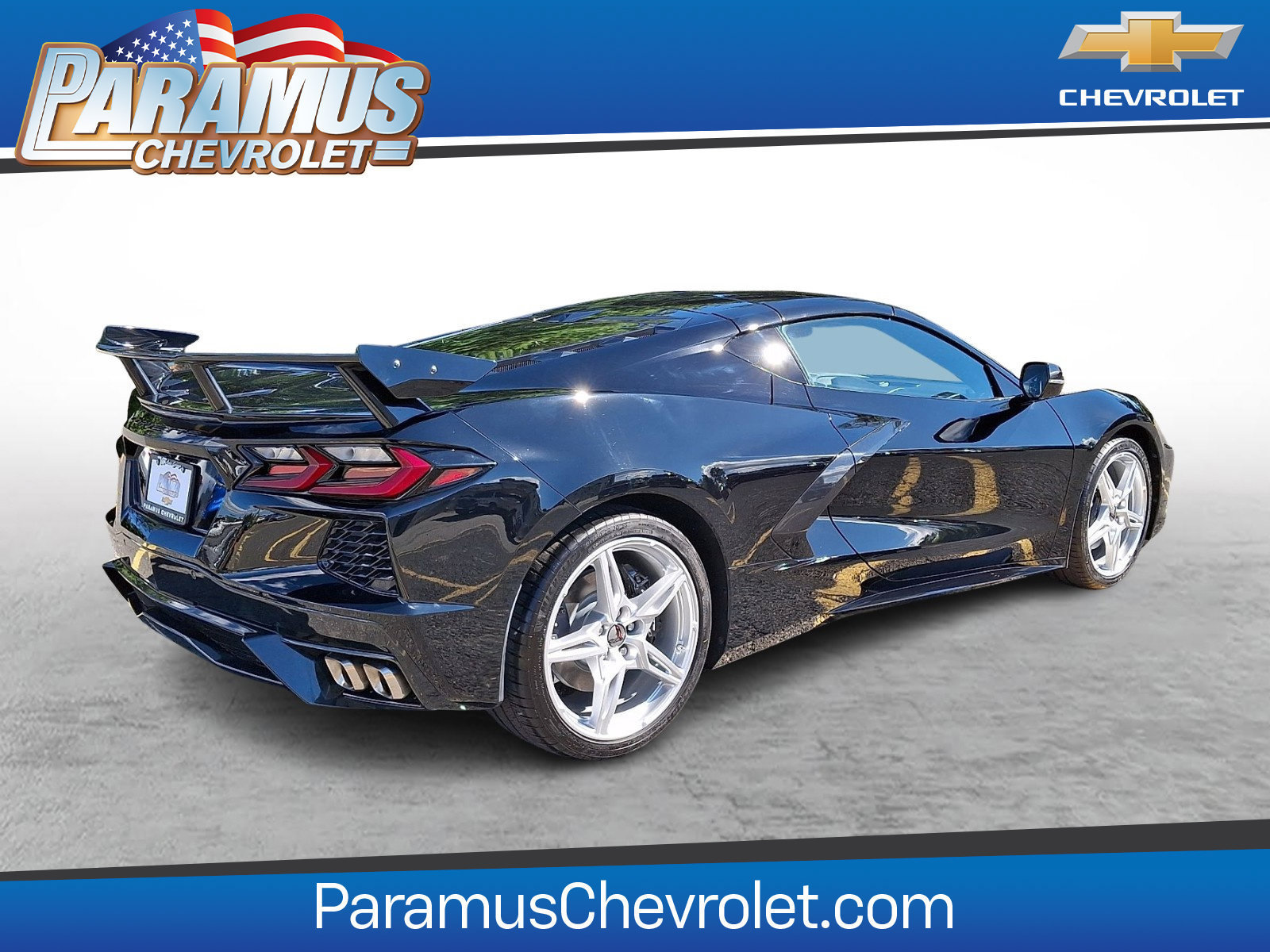 Used 2025 Chevrolet Corvette Stingray Coupe w/ 1LT RWD image 6