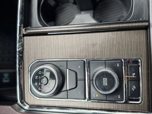 Used 2023 Ford Expedition Limited image 36