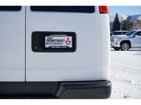 Used 2017 Chevrolet Express 2500 LS image 10