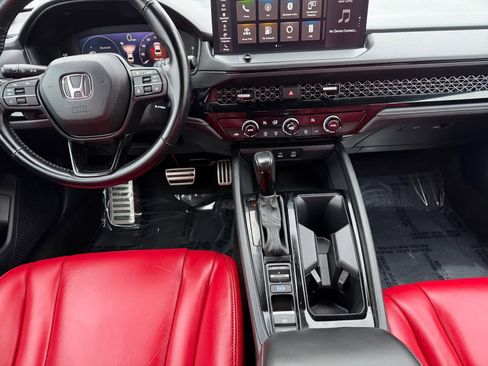 Used 2023 Honda Accord Sport image 6