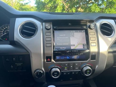Used 2019 Toyota Tundra Platinum AWD/4WD image 15