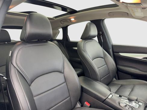 Used 2019 INFINITI QX50 Luxe w/ Navigation Package FWD image 40