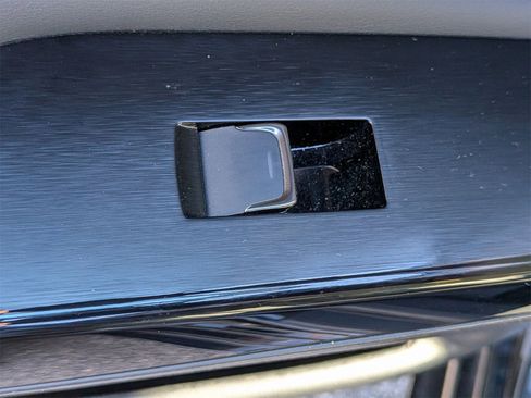 Used 2022 Lexus ES 350 w/ Premium Package image 29