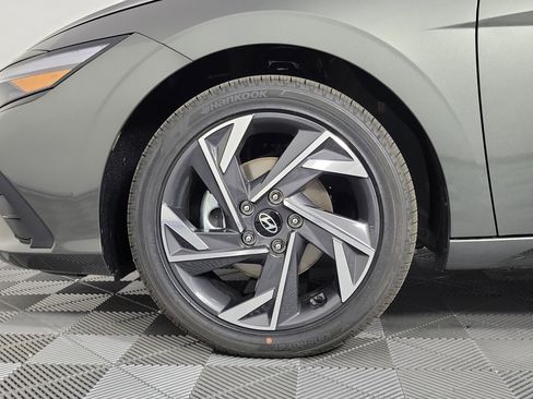 New 2025 Hyundai Elantra SEL w/ Cargo Package image 35