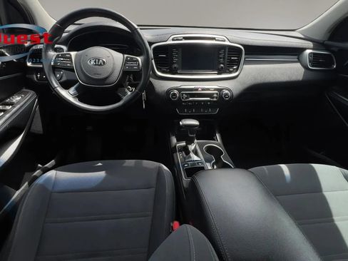 Used 2019 Kia Sorento FWD w/ LX Convenience Package image 20