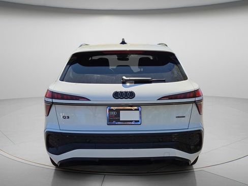 New 2026 Audi Q3 quattro 2.0T image 4