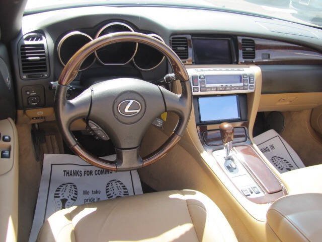 Used 2007 Lexus SC 430 Convertible w/ Preferred Accessory Pkg RWD image 20