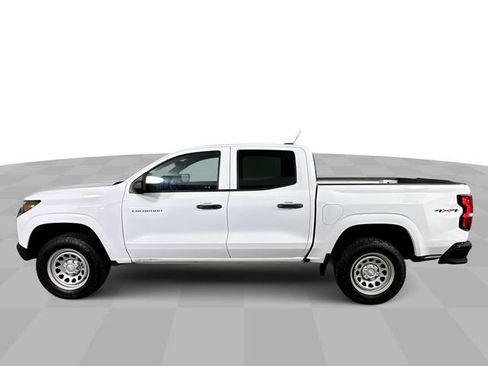 Used 2023 Chevrolet Colorado W/T w/ WT Convenience Package II AWD/4WD image 5