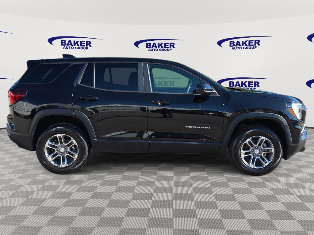 New 2027 GMC Terrain Elevation w/ LPO, Floor Liner Package AWD/4WD image 4