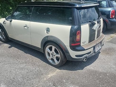 Used 2009 MINI Cooper Clubman S FWD image 2